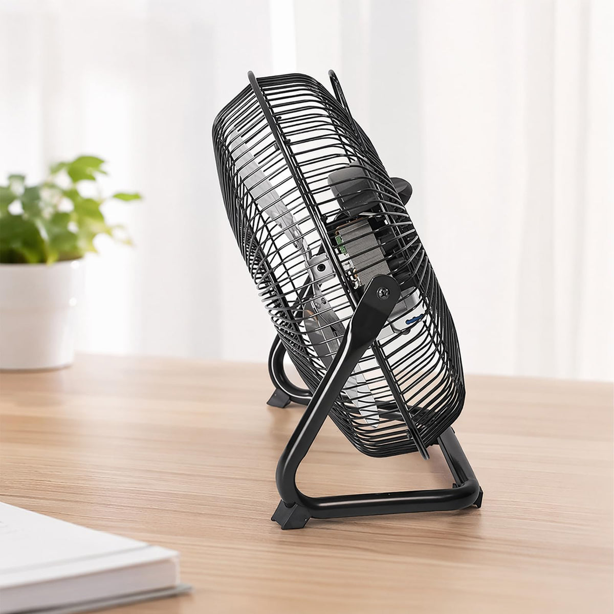 9 inch 3-Speed Portable Metal Fan J43900
