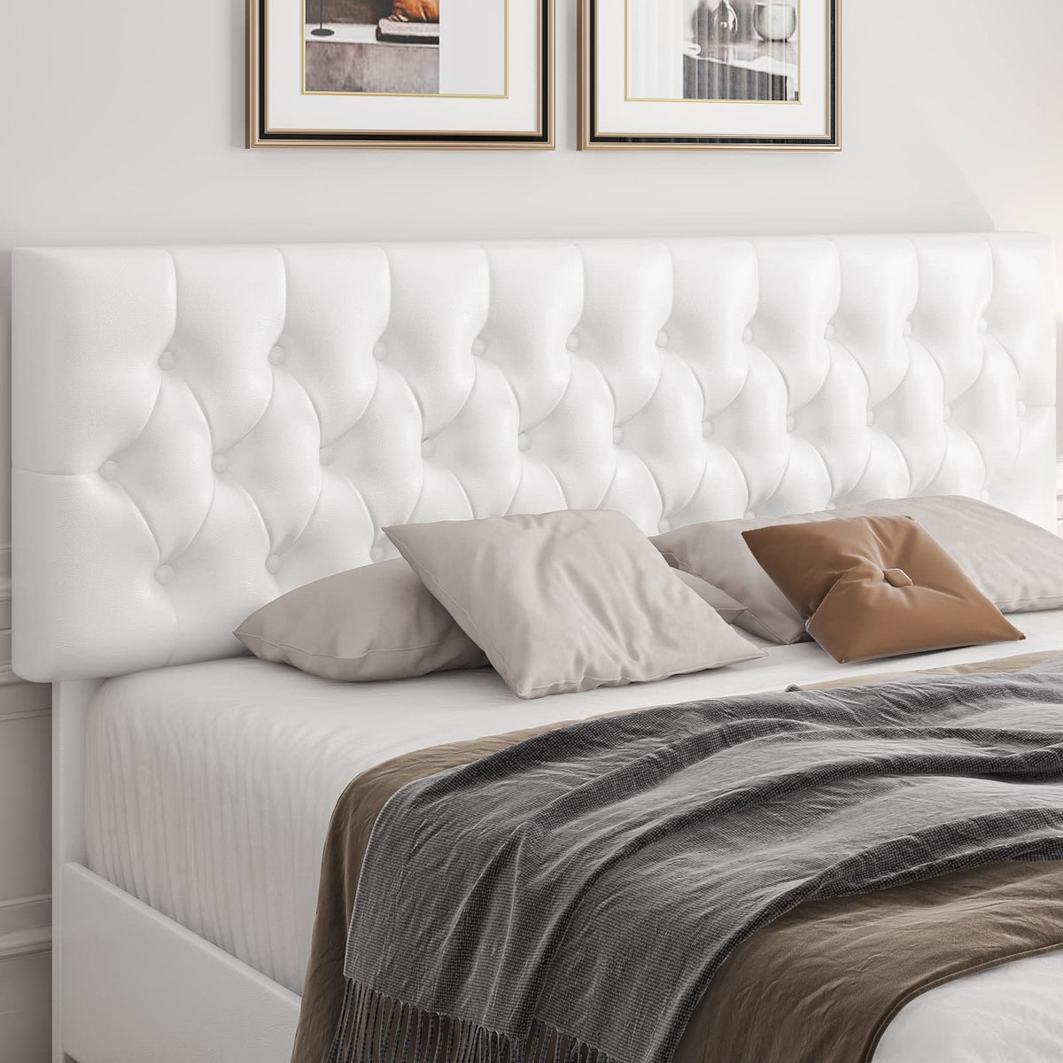 Full Size White Faux Leather Upholstered Platform Bed Frame with 4 Storage Drawers M4268