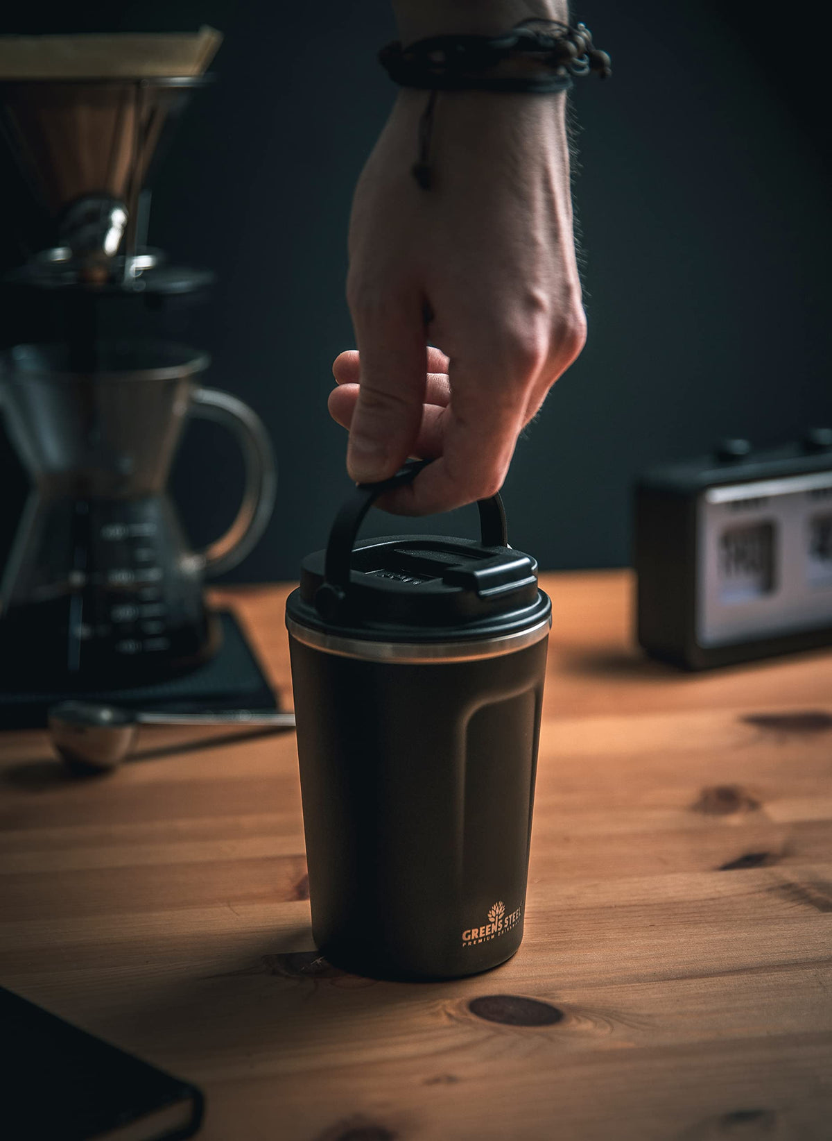 16 oz Black Stainless Steel Insulated Coffee Cup with Lid and Handle Q808447