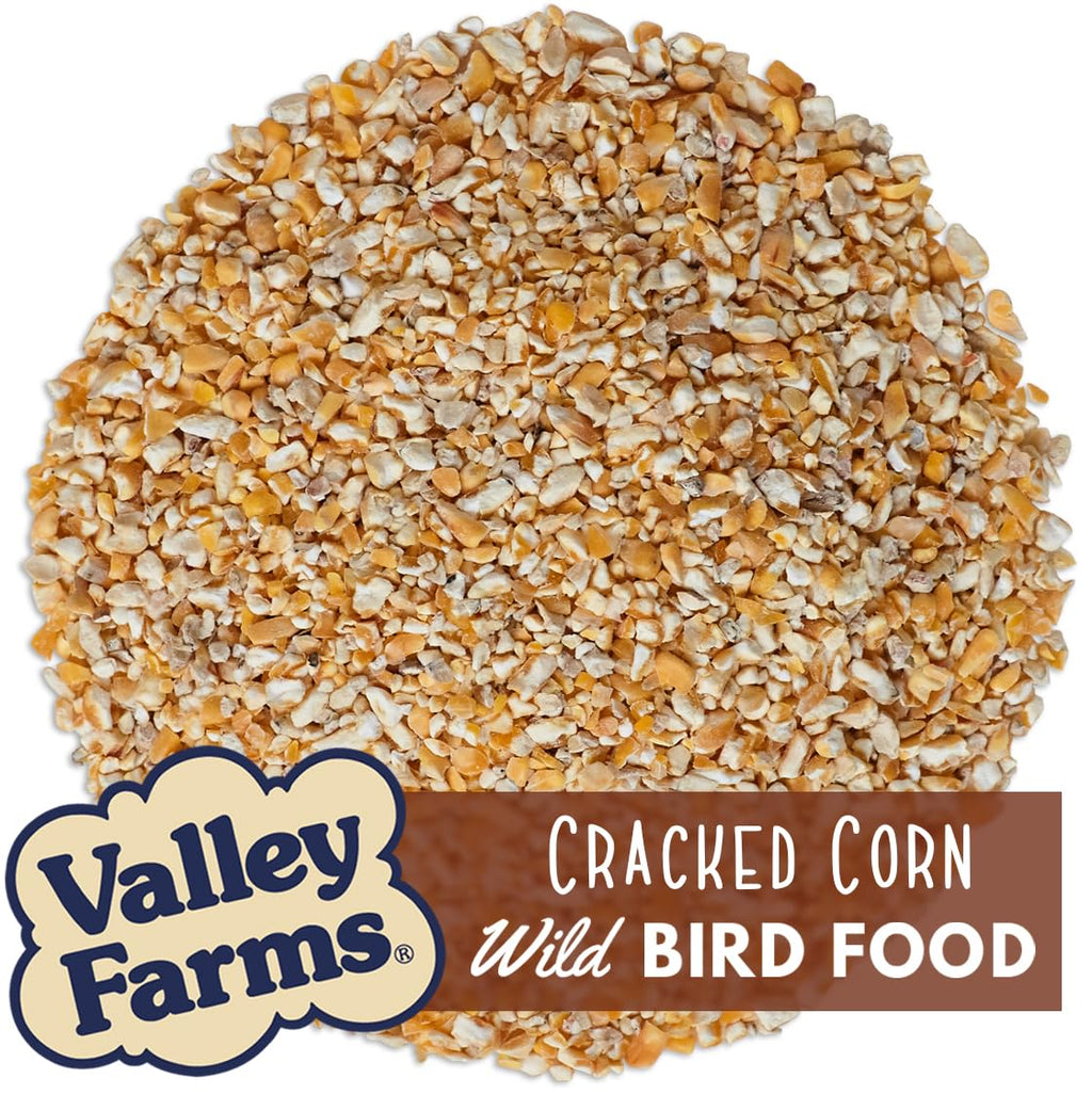 Cracked Corn Wild Bird Food 20 LB L115681