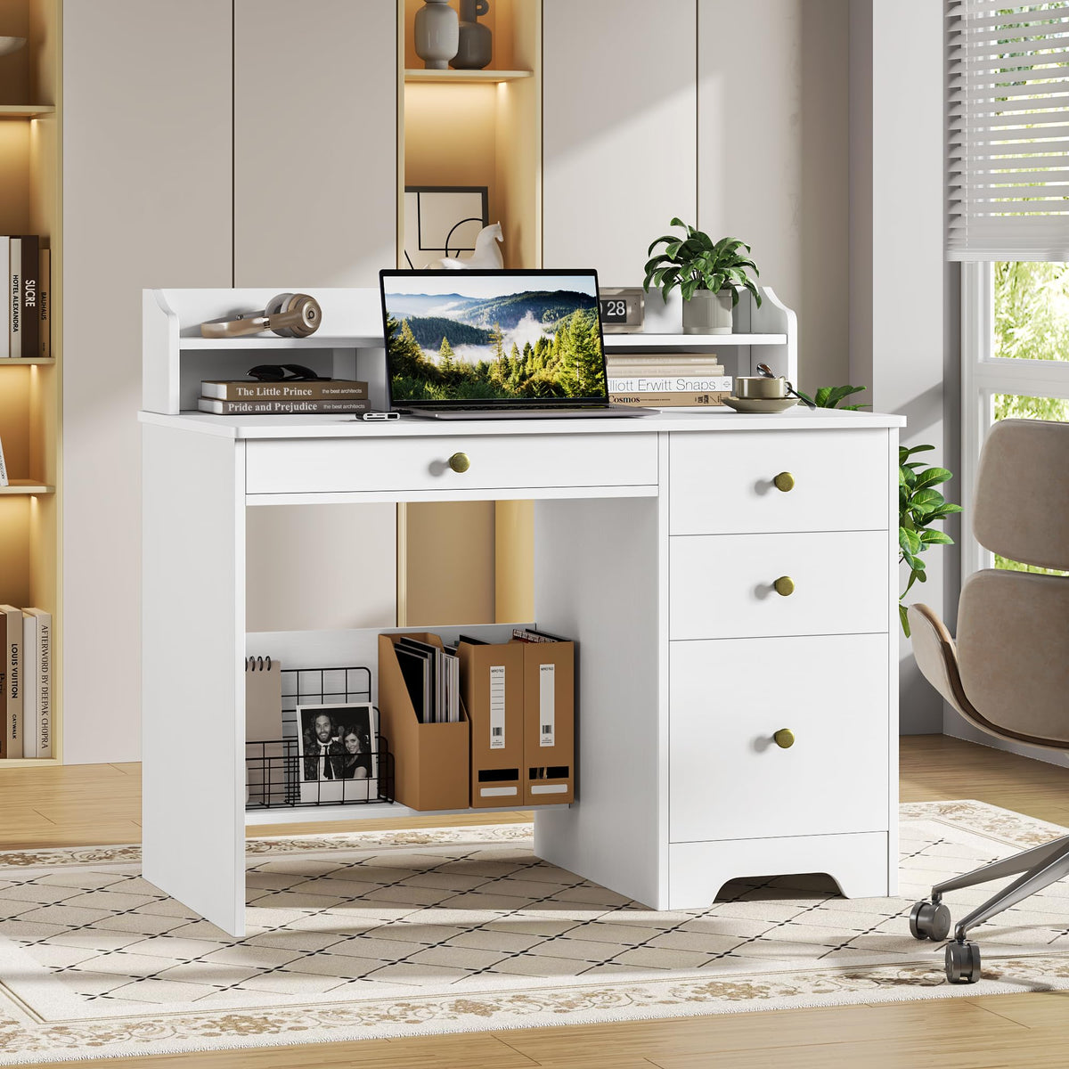 White Computer Desk with Drawers and Hutch Shelf Y561